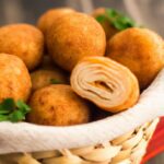 Bolinho De Mandioca Com Carne Seca Na Airfryer, Veja A Receita