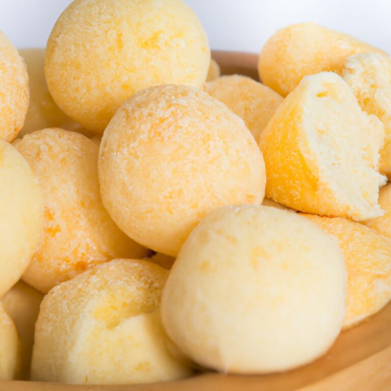 Bolinho De Mandioca Com Queijo: Receita Com Passo A Passo