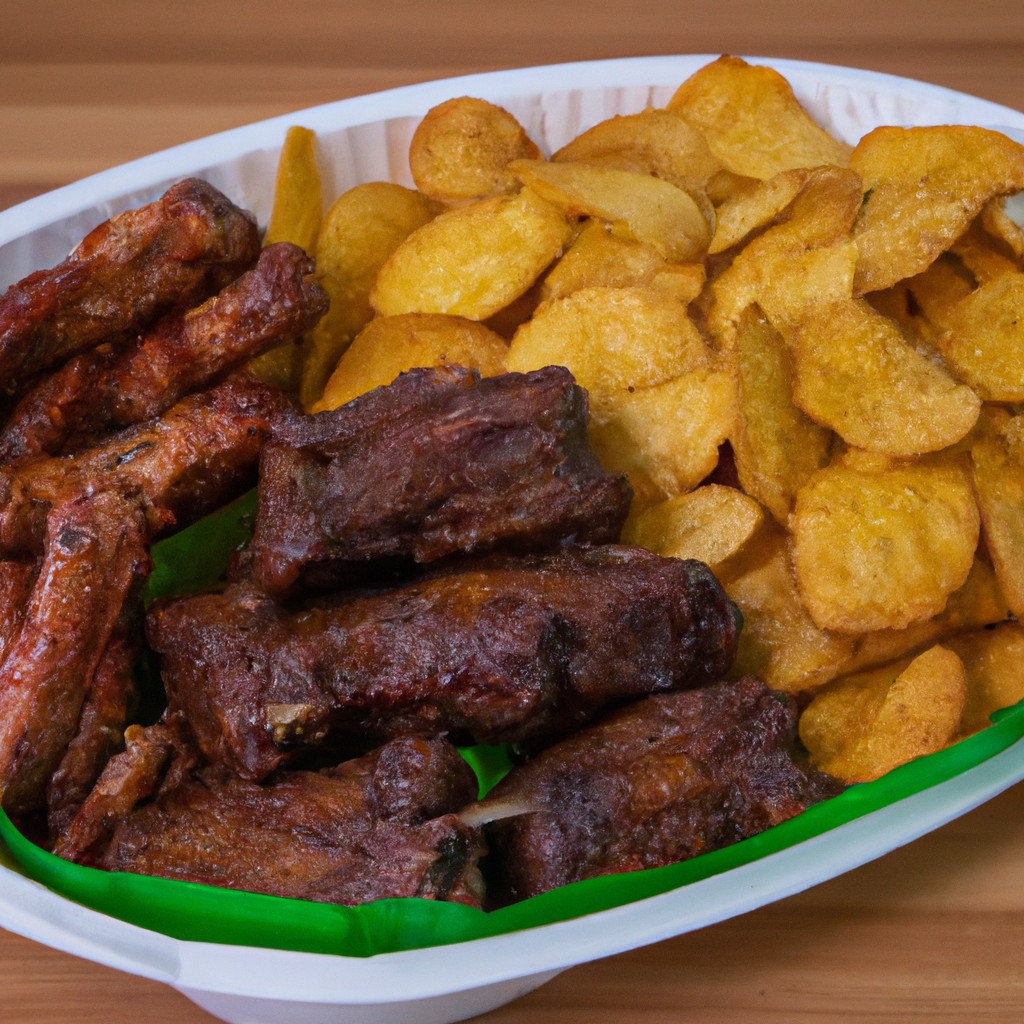 Tiras De Carne Na Airfryer: Combo Acompanhado Com Batatas 1 Imagem de tiras de carne crocantes e douradas preparadas em uma airfryer, acompanhadas de batatas fritas crocantes em uma tigela.