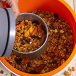Bolo de Cenoura com Granola na Airfryer
