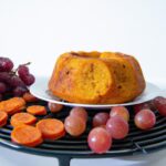 Bolo de Cenoura com Uvas Passas na Airfryer