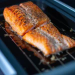 Salmão perfeito sem óleo: é possível com esta invenção!
