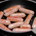 Como fazer Rolinhos De Salsicha Na Fritadeira Sem Óleo: Segredo para uma Fritura Perfeita!